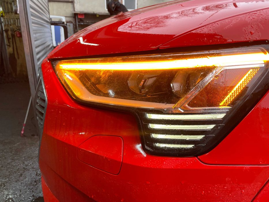 Разборка Audi E-Tron бампер фара капот Розборка Ауді Є Трон Етрон