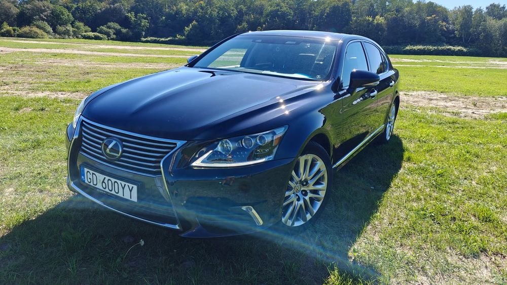 Lexus LS LS 600H Hybrid 2014