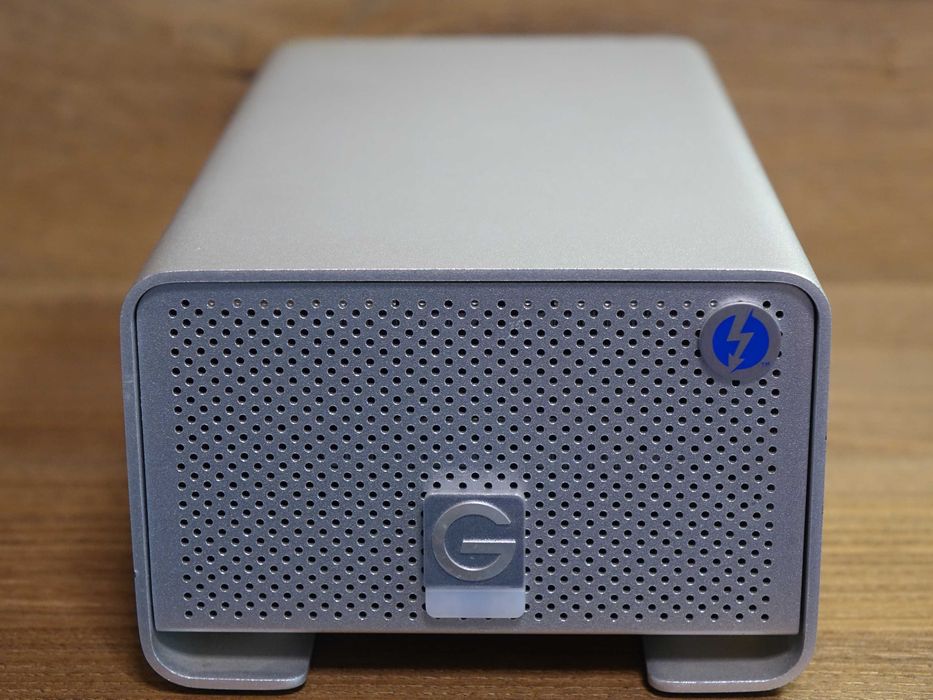 Внешний диск 8TB G-Technology G-Raid THUNDERBOLT Пробег 171 час 21Пуск