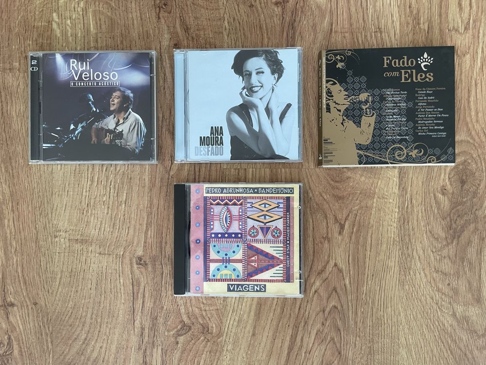 Conjunto CDs audio música portuguesa 80 e 90