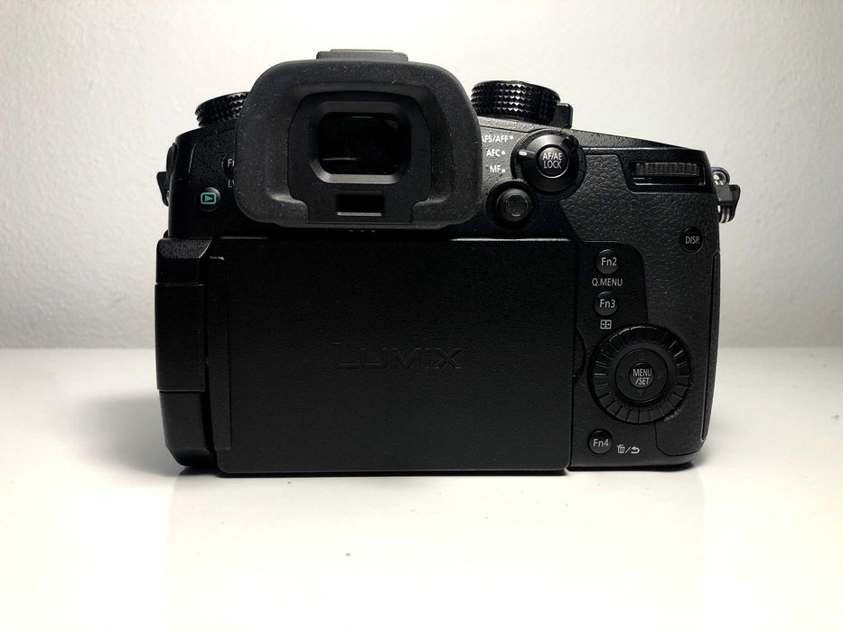 Panasonic GH5 como nova 2430 disparos