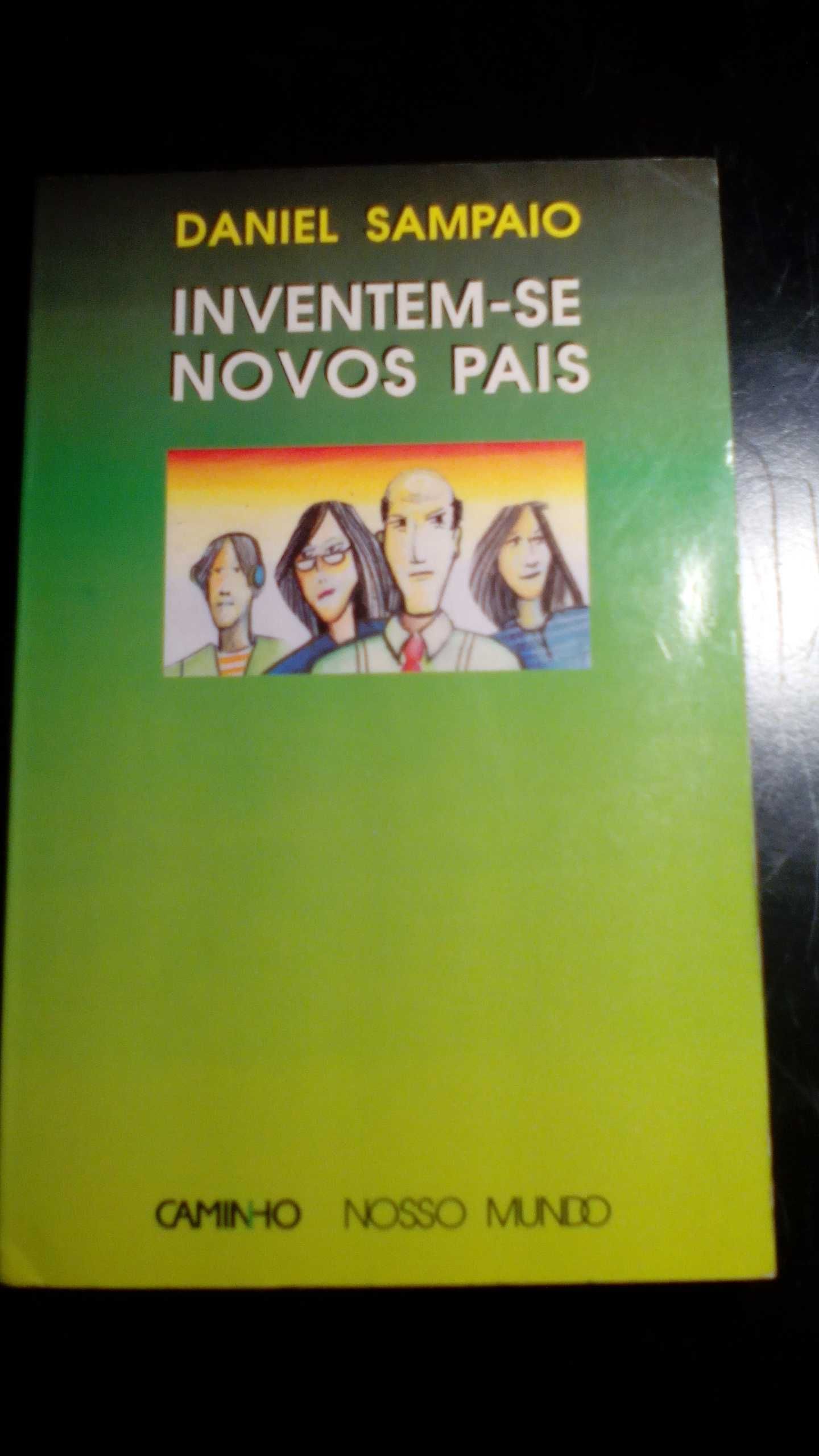 Livro "Inventem-se Novos Pais" de Daniel Sampaio