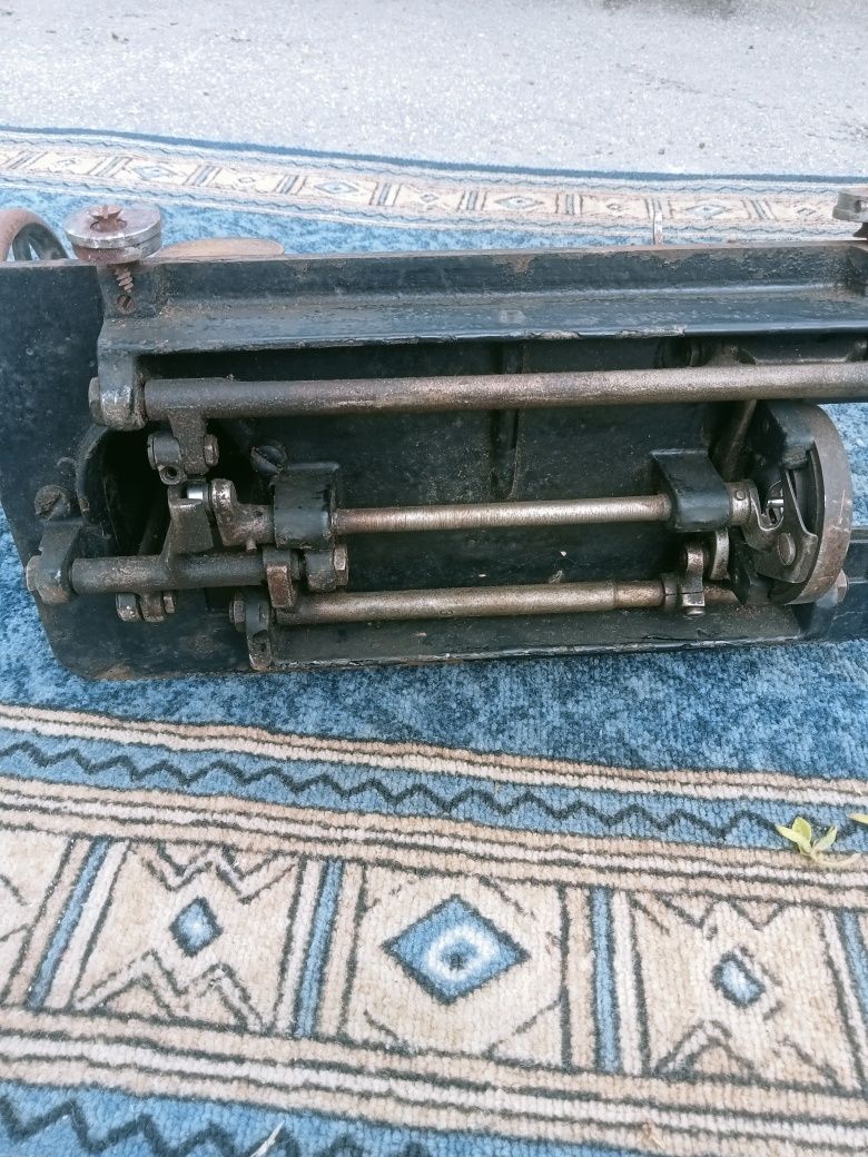 Продам госшвеймашина без станины