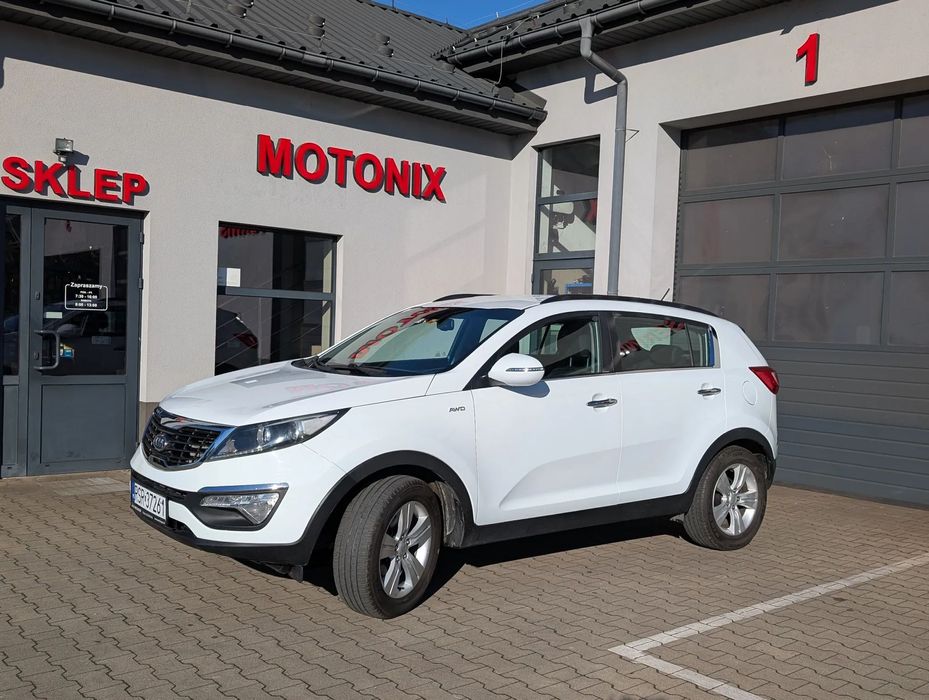 Kia Sportage ** Napęd 4x4 ** Tempomat ** Czujniki ** Zadbany