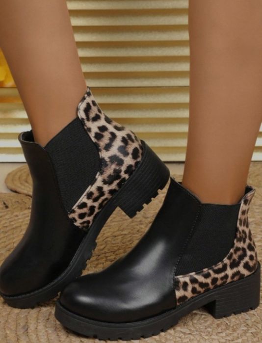 czarne botki z panterka animal r 39

Skład materiału: Zewnątrz: 100%