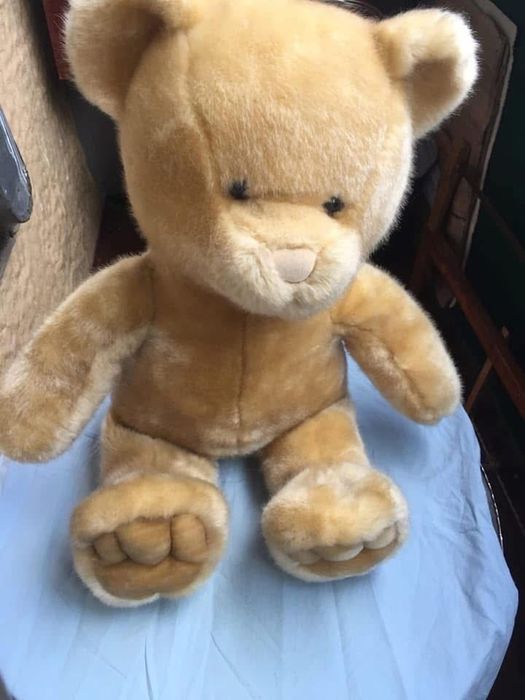 Продам мягкую игрушку Медведь