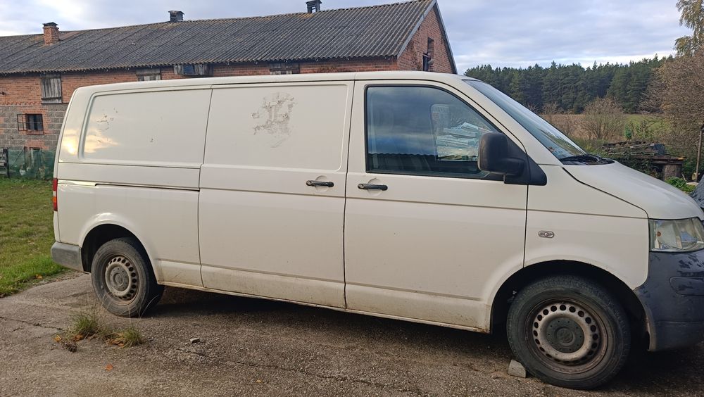 VOLKSWAGEN transporter T5 dostawczy