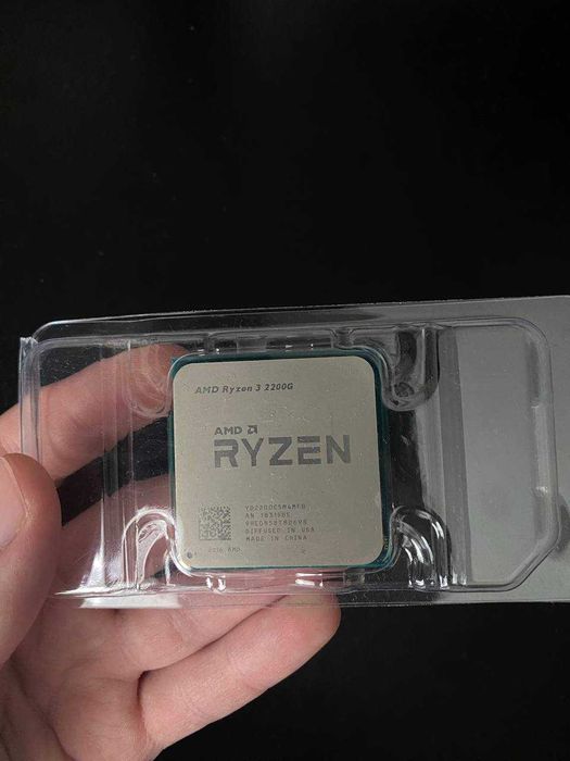 Процесор Ryzen 3 2200G