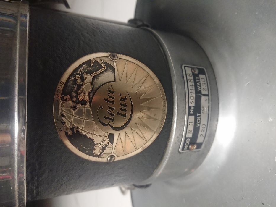 Polidora enceradora chão vintage