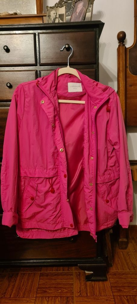 Vendo casaco/ parka em rosa choque.