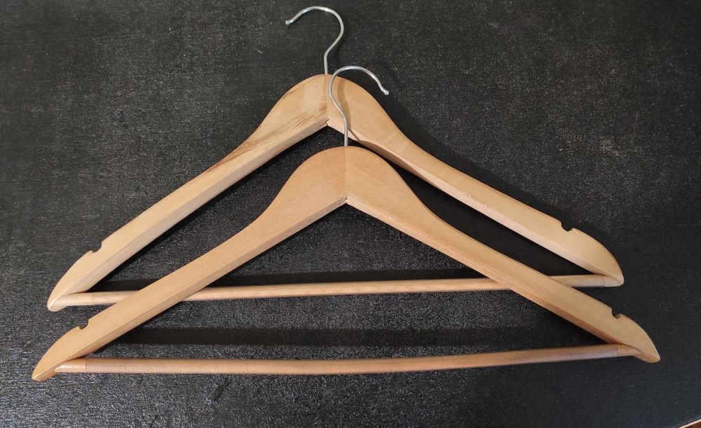 Тремпель,плечики дерев'яні,вішак,вешалка.