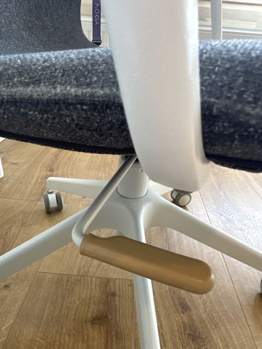 krzeslo ikea långfjäll z podłokietnikami obrotowe