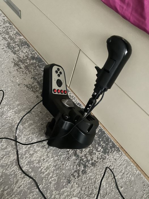 Logitech g25 ігровий мініпулятор