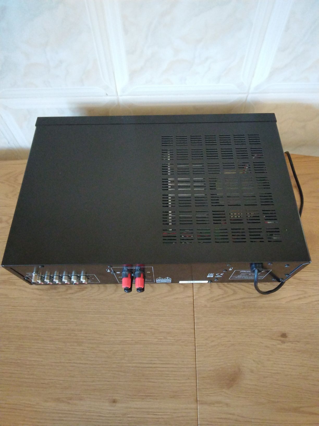 Amplificador integrado Pioneer A-10AE