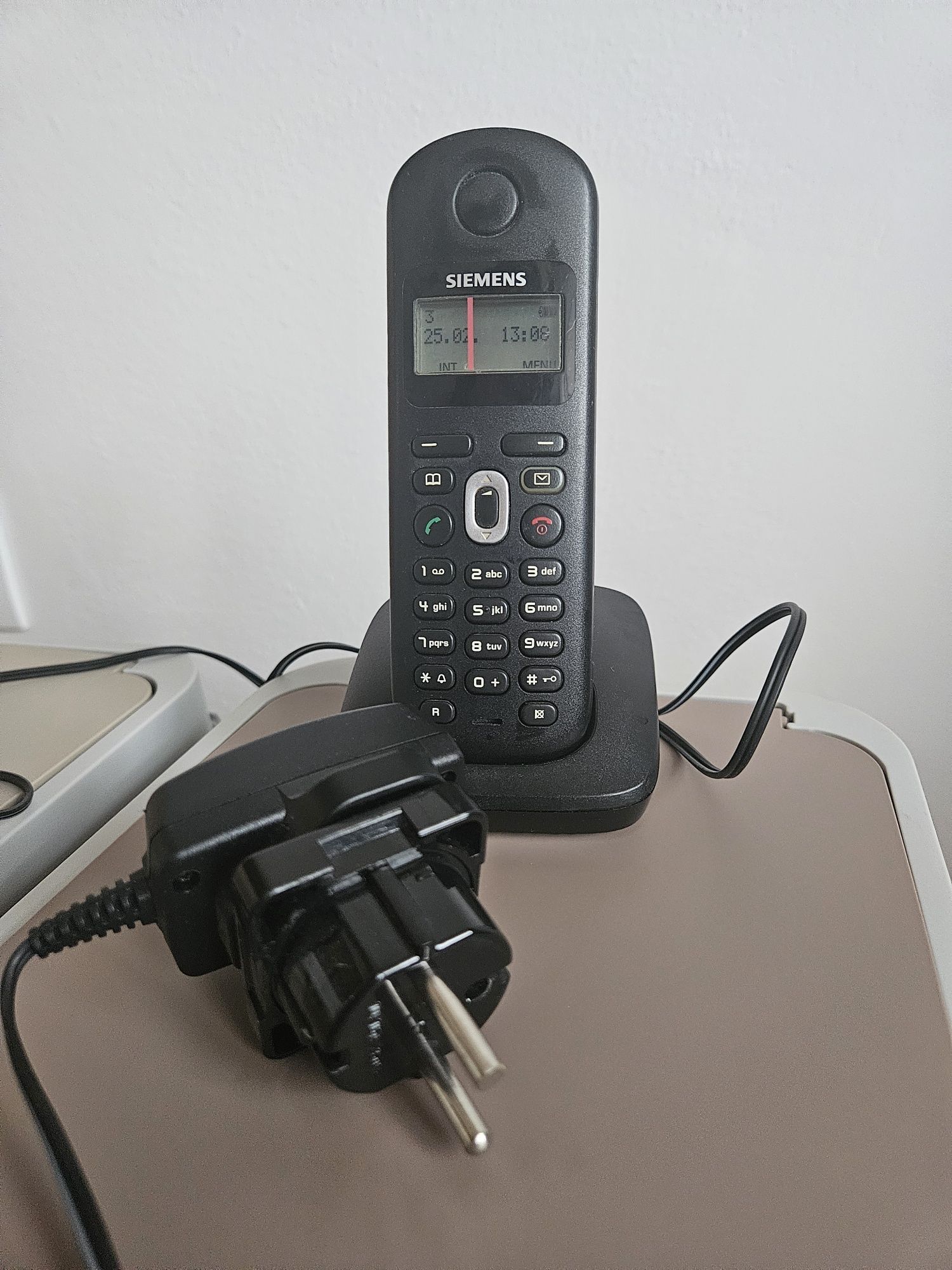 Telefon stacjonarny Simens Gigaset AL18H