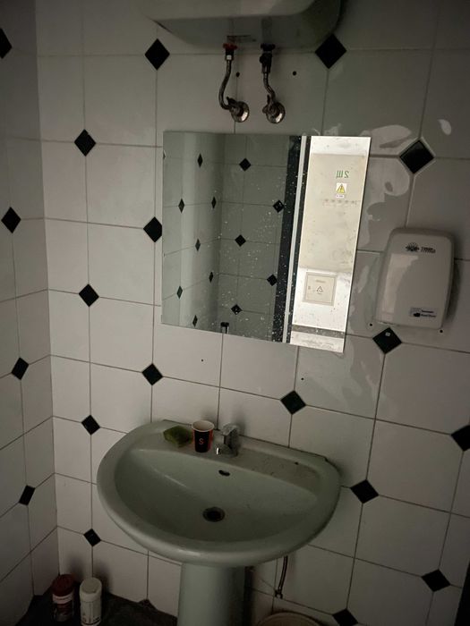 Аренда фасадного помещения 350 м2, ул. Вадима Гетьмана 27, рядом метро