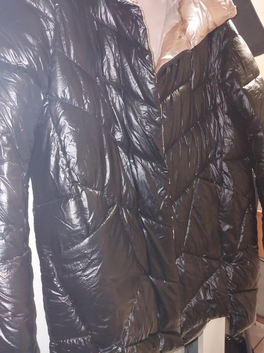 Куртка женск в идеальном состоянии, размер 50,по груди 115,прямая,