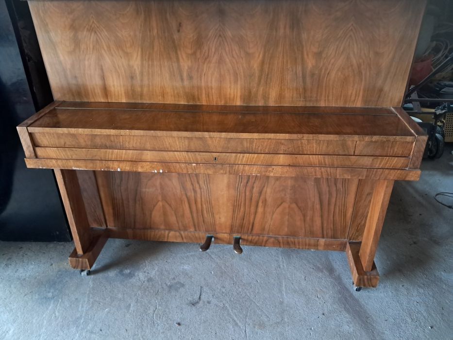Witam mam do sprzedania pianino