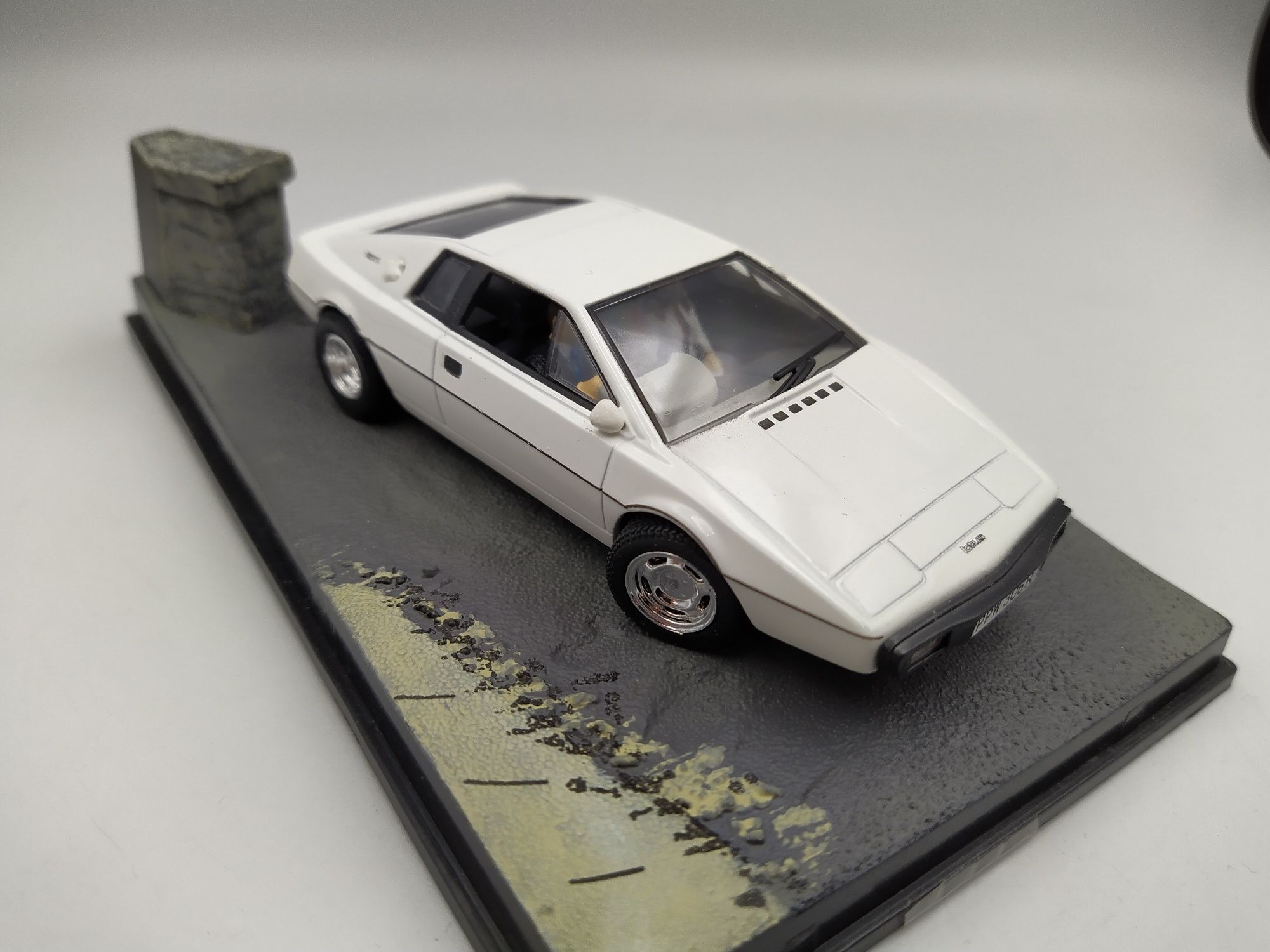 Lotus Esprit James Bond collection Eaglemoss 1:43