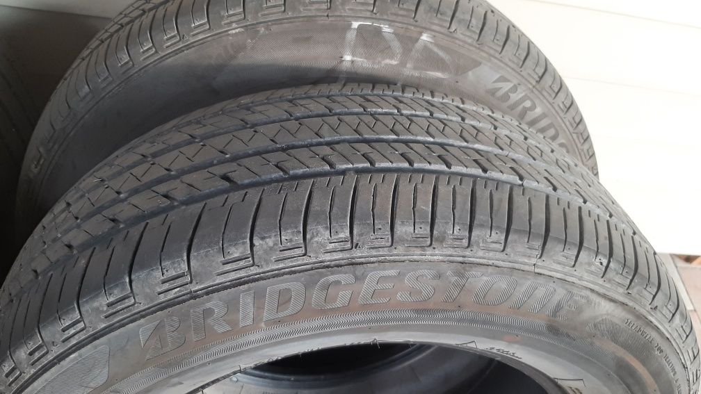 Bridgestone - 2szt. 235/65R17, 2021, 7 mm, M+S