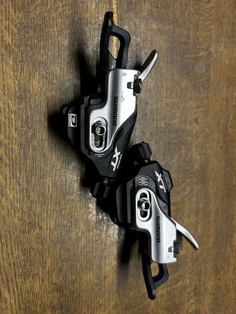 Manetki shimano deore xt sl-m780-B