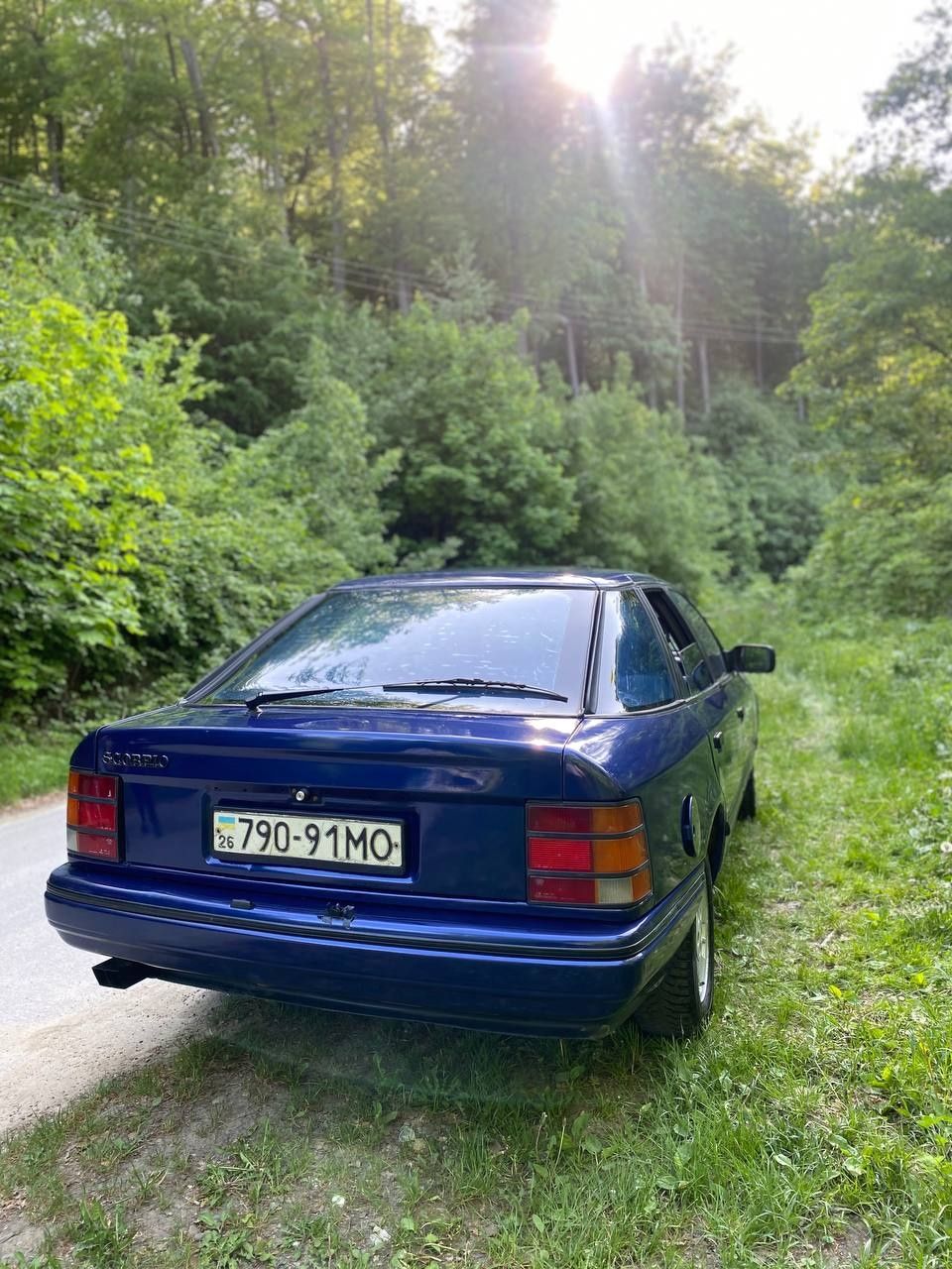 Авто Ford Scorpio