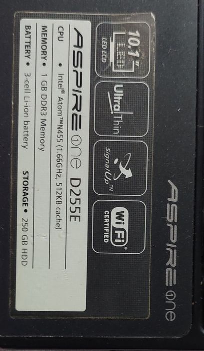 Продам нетбук робочий