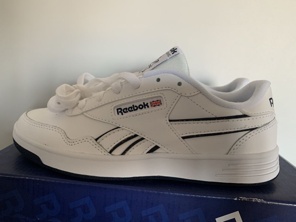 Кросівки унісекс Reebok club meet tennis устілка 23см