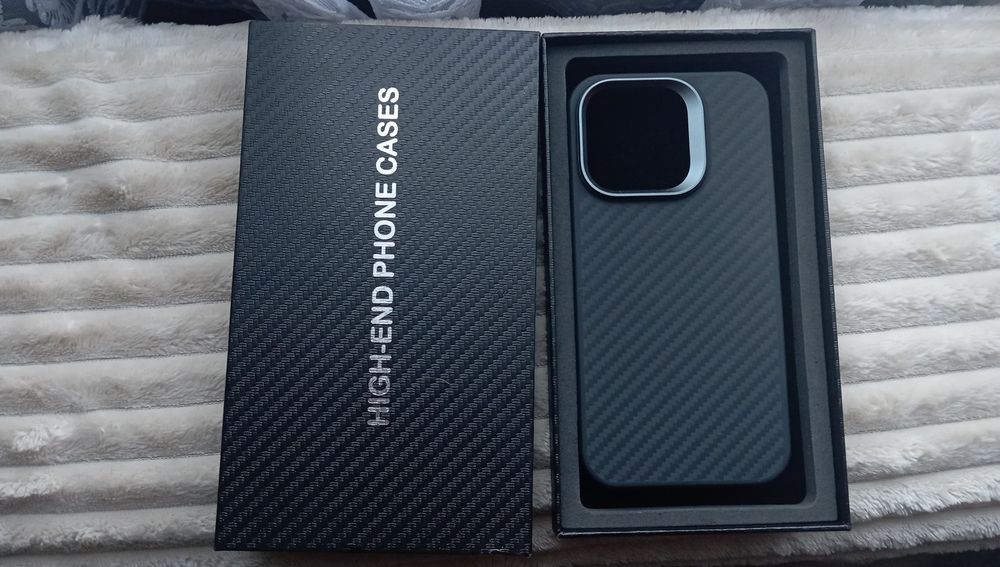 Чохол на 15 про   .