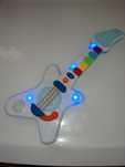 Guitarra bebé ou criança