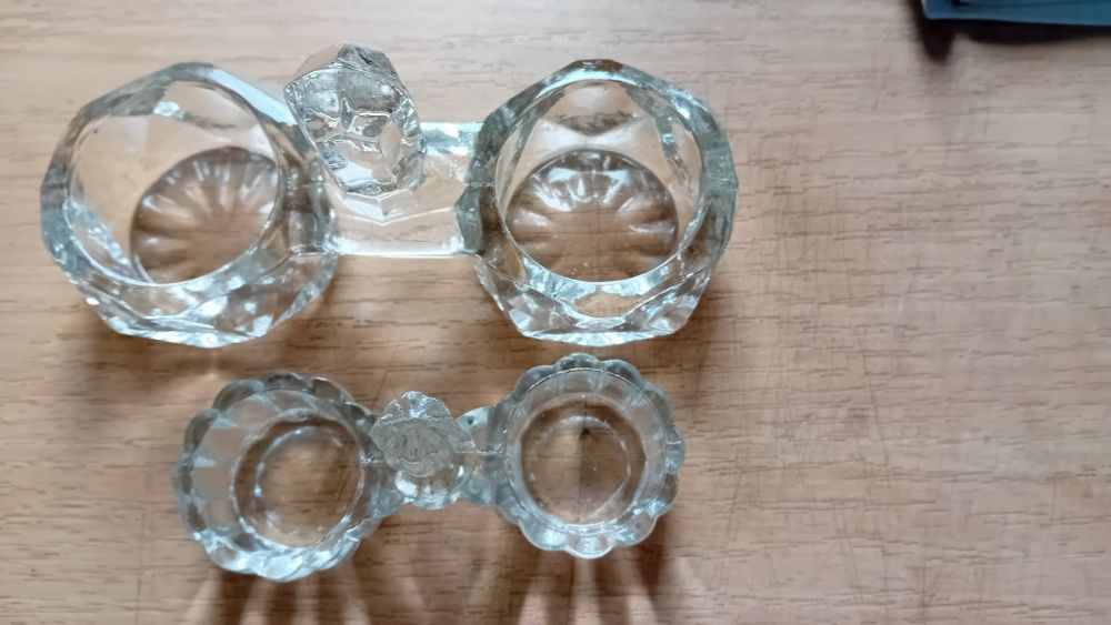 Antyczne pieprzniczka solniczki