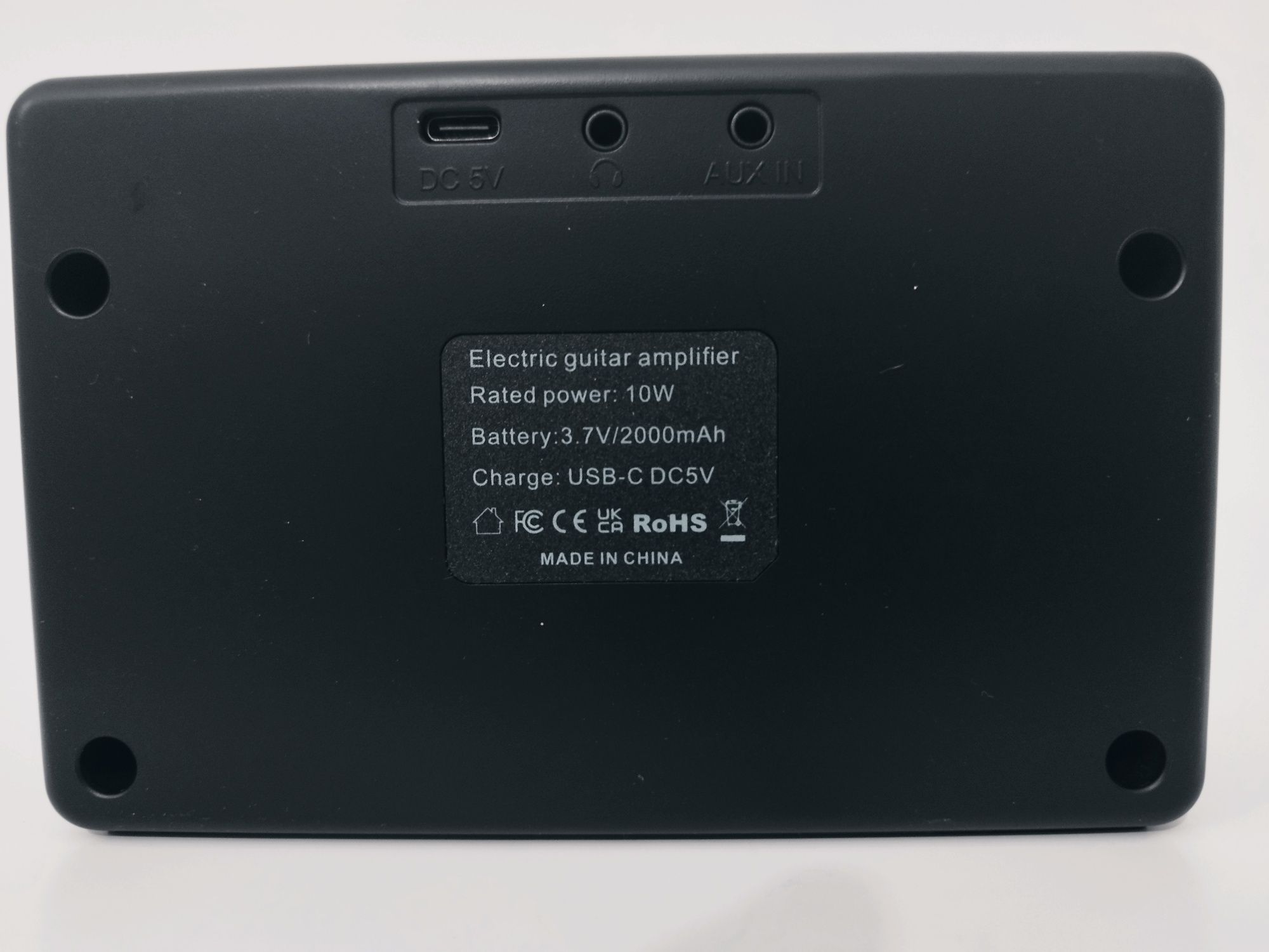 Wzmacniacz do gitary elektrycznej. 10 W . Bluetooth