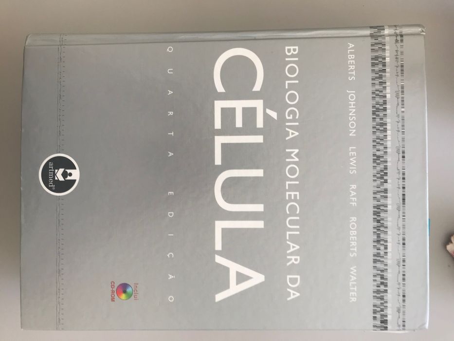 Livros de medicina e biologia