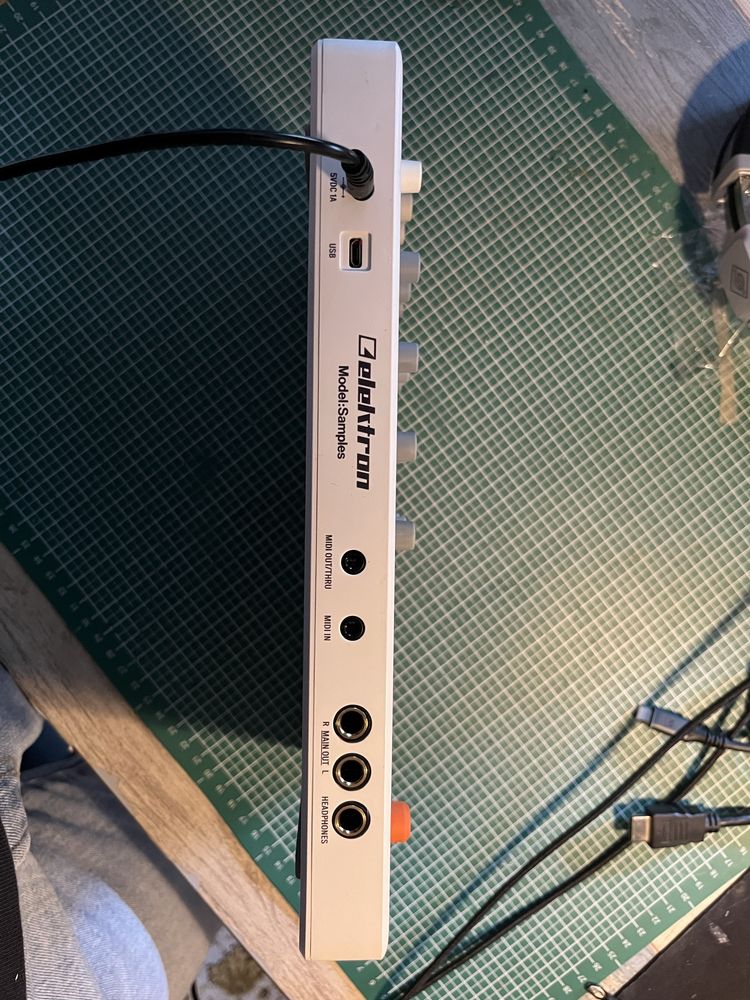 Elektron model:samples