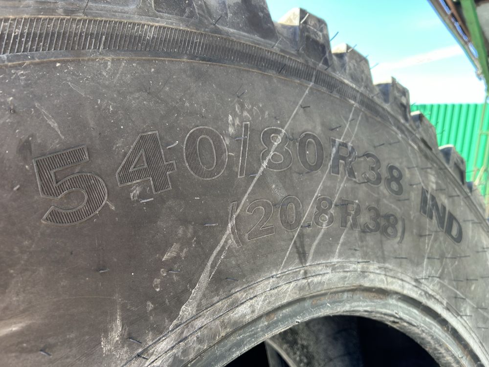 Opony 540/80R38 na trawe 20.8R38 lub przemyslowe Alliance MuLtiuse 550