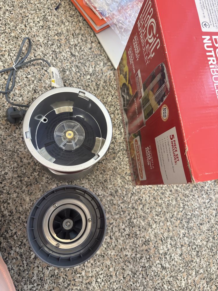 Блендер Delimano Nutribullet Magic