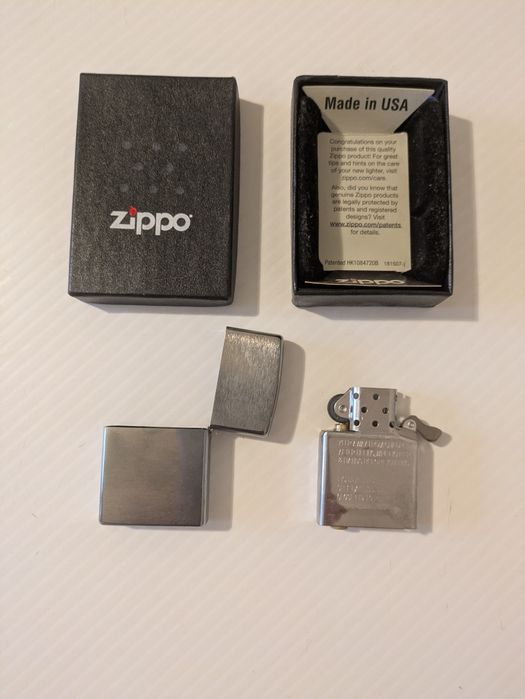 Zapalniczka benzynowa "Zippo". Nowe. Pozdrawiam.