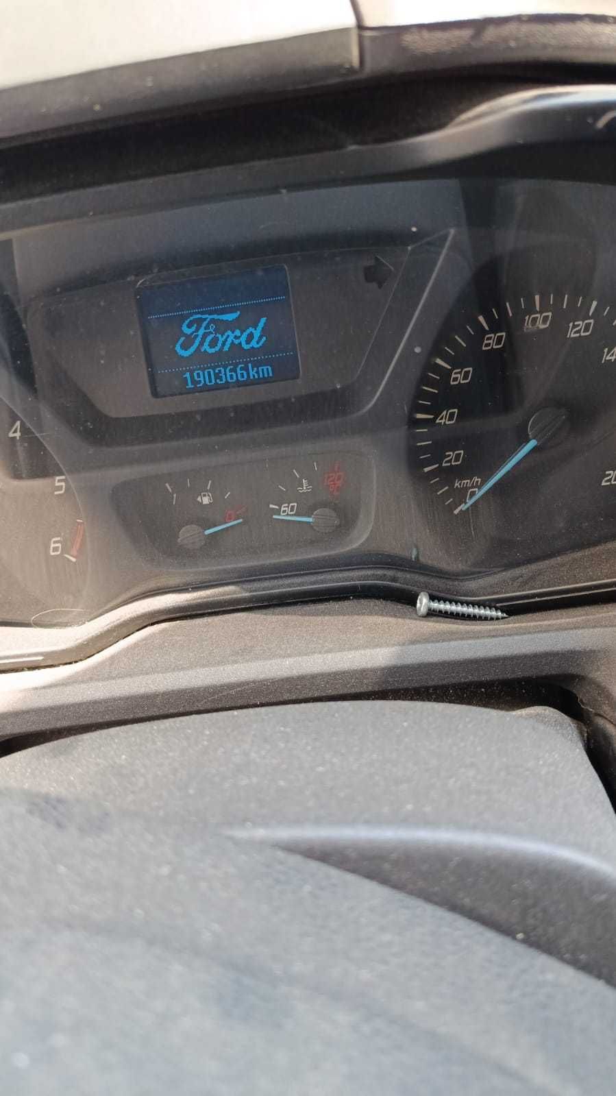 Ford Transit 2016 | 190.366 km | Bom Estado | 14.700€