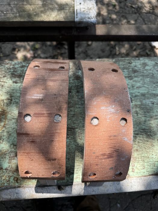 Колодки ручника зил 130 зил 131