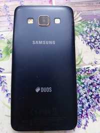 Samsung A3 смартфон