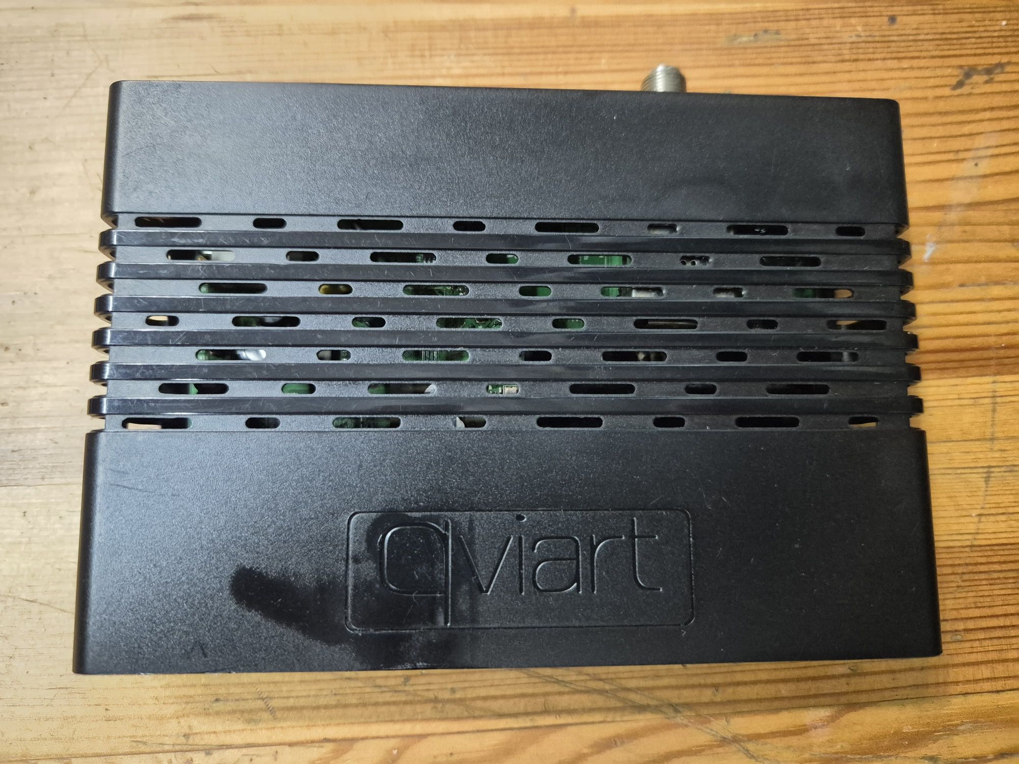 Dekoder zegmna Linux Qviart Cccam telewizja Tuner