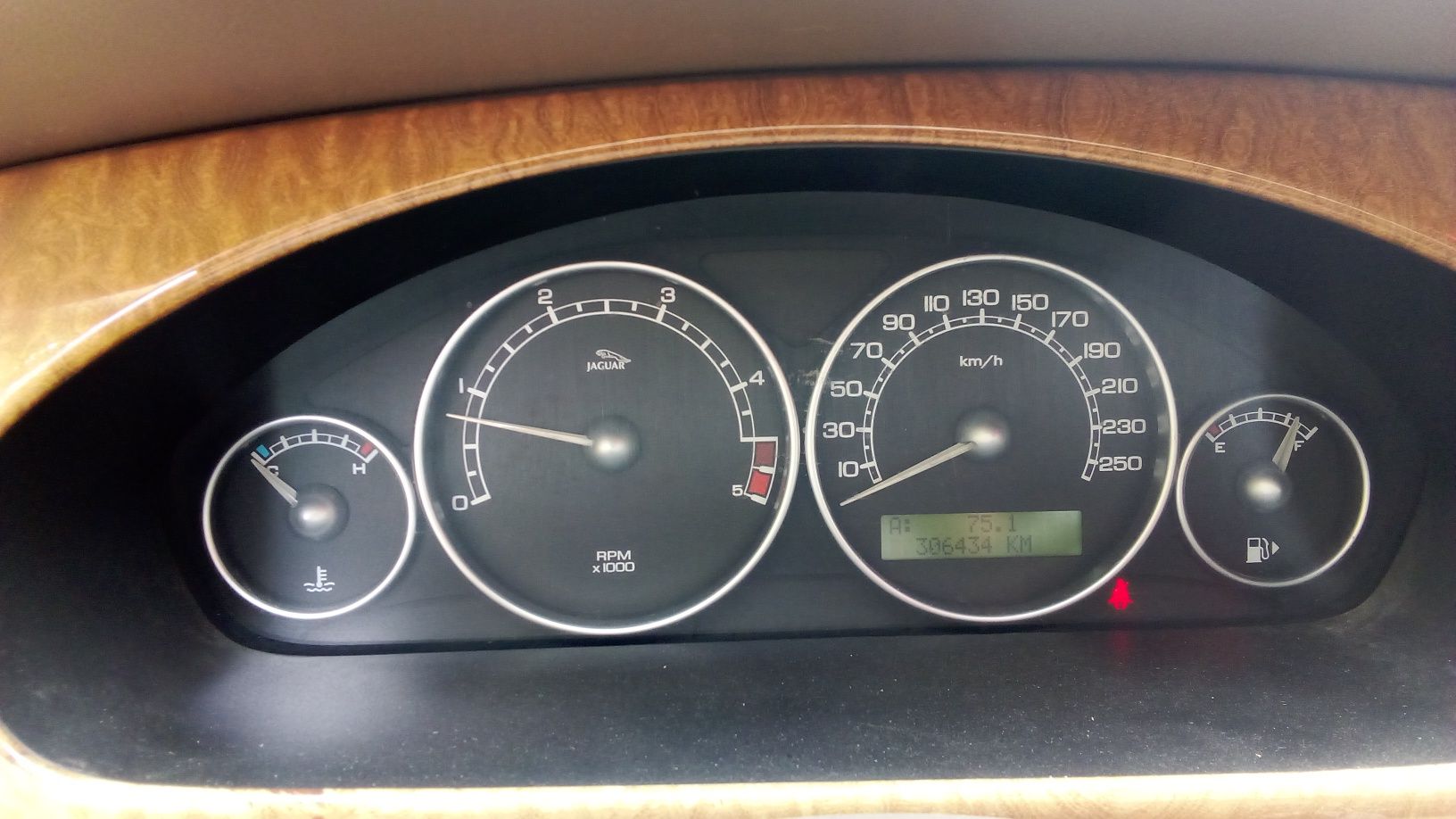 Jaguar x type 2,0 d sprawny