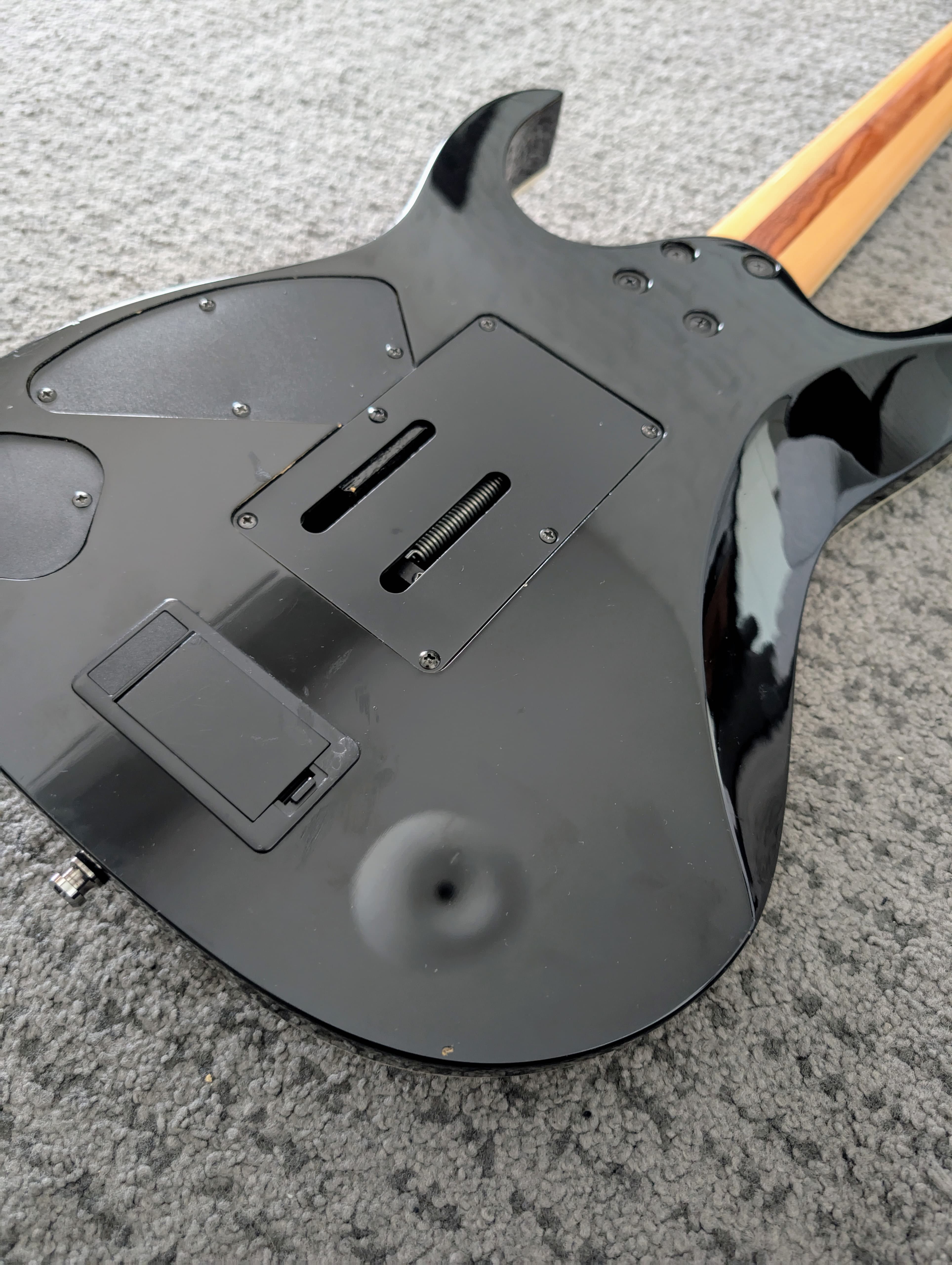 Gitara elektryczna 7 strunowa IBANEZ RGIR27E-BK
