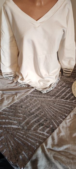 Biało śmietankowa bluzka