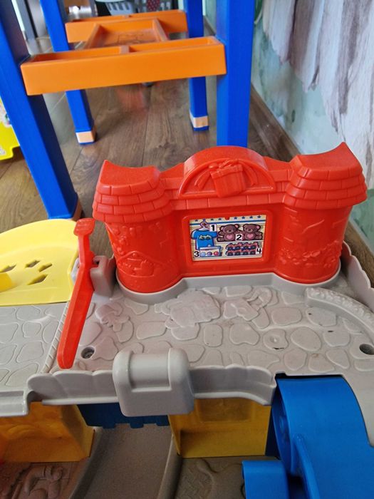 Zjeżdżalnia Fisher Price Little People 2w1