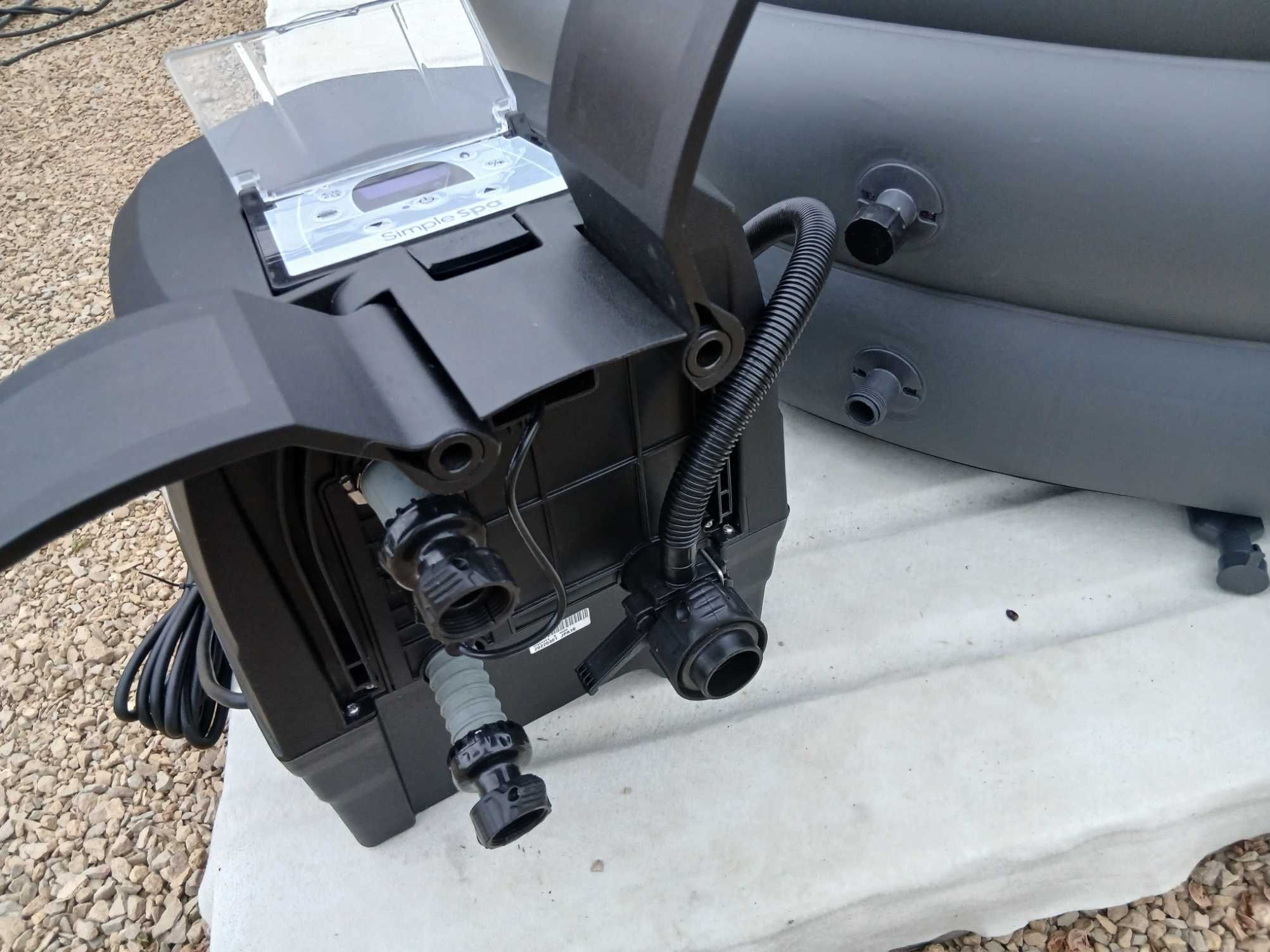 Jacuzzi Simple SPA
Model SB-B20