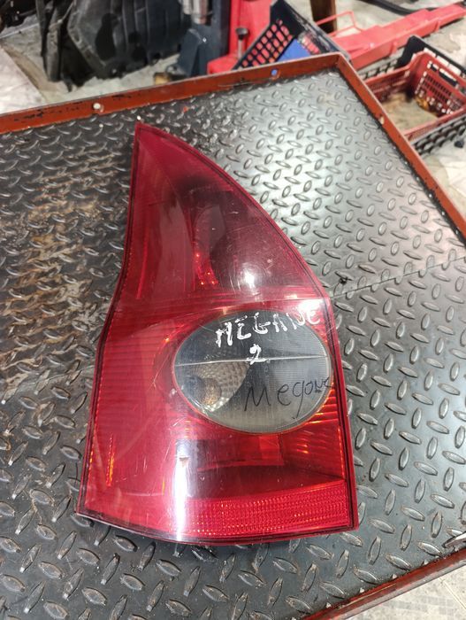 Farolim Esquerdo RENAULT Megane II Break KM0/1 8200142684