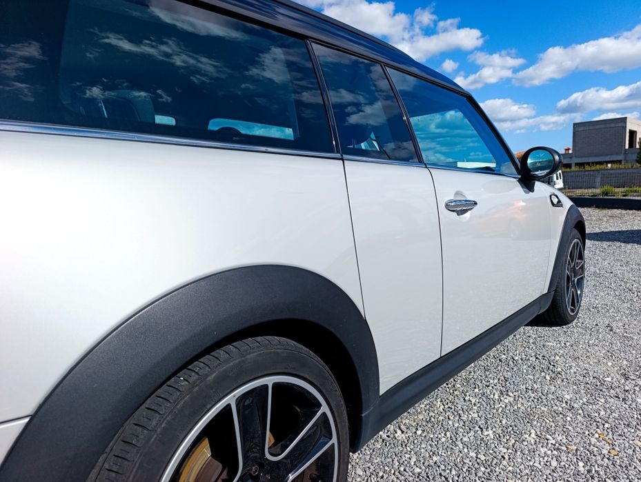 Mini Cooper clubman impecável