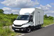 Iveco Daily  2,3 JTD Rok 2017 IZOTERMA Winda Zepro 750 kg, klima, kamera cofania