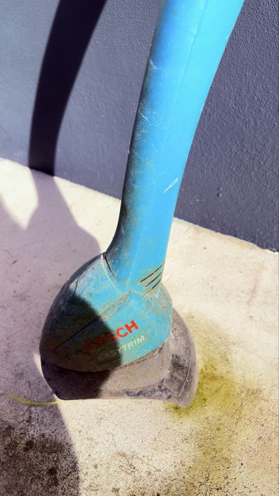 Maquina relva Bosch